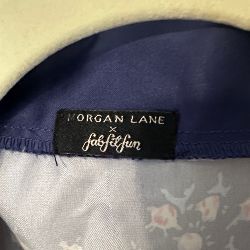 Morgan Lane FabFitFun Midnight Floral Robe - Picture 5 of 6